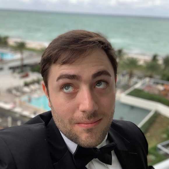 Meet your Posher, Jared - Picture 1 of 1